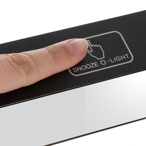 Digital Väckarklocka med LED-Display – Snooze, Temperatur & USB-C
