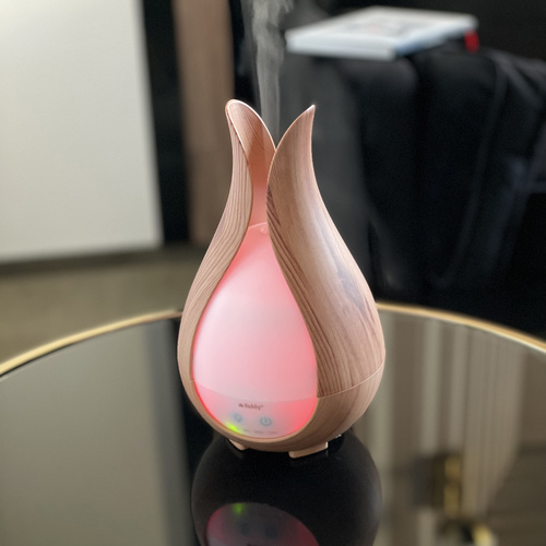 Luftfuktare & Aromadiffuser 200 ml – Ultraljudsdiffuser med LED-Belysning, Fjärrkontroll & 3 Doftoljor