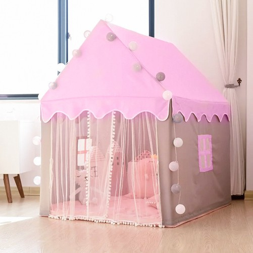 Barntält Hus – Lektält med Ljusslinga & Golvmatta, Rosa