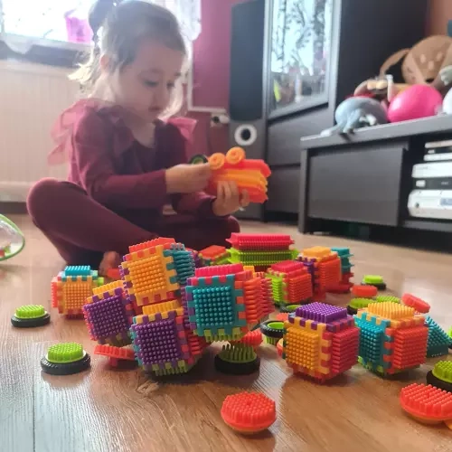 Byggklossar Igelkottar 192 Delar – Pedagogiska Byggklossar i Plast