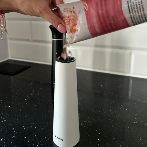 Salt- & Pepparkvarn 2-pack – Kryddkvarnar i Trä med Keramisk Malmekanism