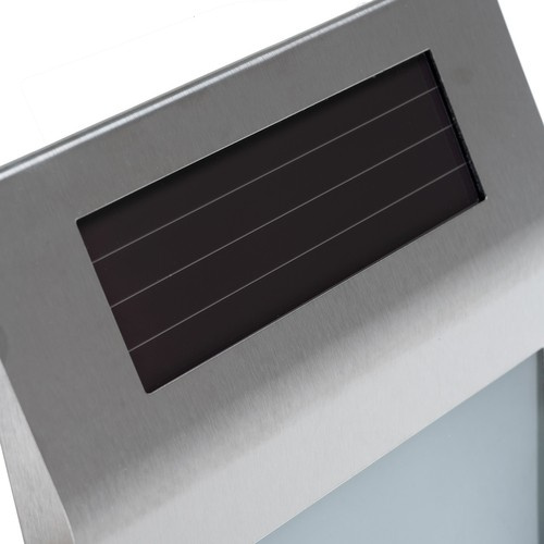 Solcellsdrivet Husnummer med LED – Belyst Husnummerskylt i Rostfritt Stål