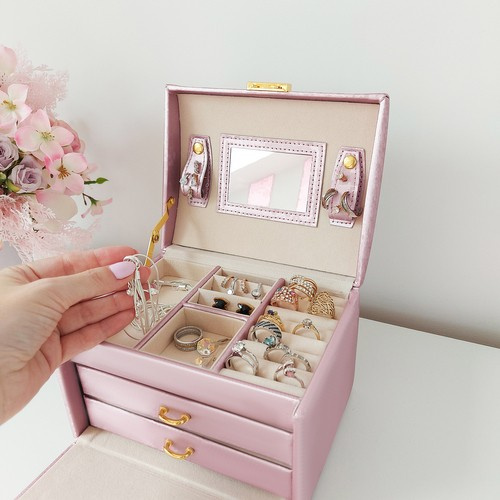 Smyckeskrin Rosa – Låsbart Smyckesetui med Spegel & 20 Förvaringsfack