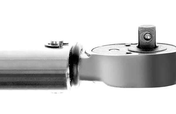Momentnyckel 1/4" 5–25 Nm – Spärrnyckel med Förvaringsväska