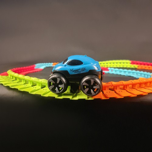 Racerbana 196 Delar – Flexibel Bilbana med LED-bil