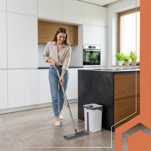 Spraymopp med Dubbelkammarhink 11 L – Platt Mopp med Handsfree Urvridning & 3 Moppskydd